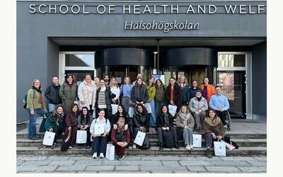 En grupp studenter från Irland och Belgien!